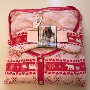(SOLD)Victoria’s Secret Thermal PJ